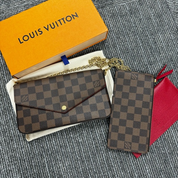 LOUIS VUITTON DAMIER EBENE FELICIE POCHETTE CLUTCH - Picture 2 of 16